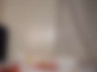 Bella's Live Sex Cam Show