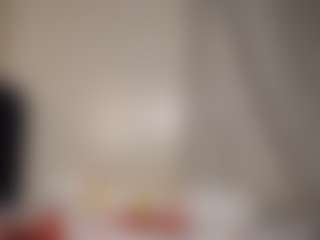 Bella's Live Sex Cam Show