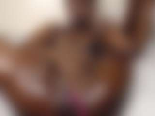 Bella's Live Sex Cam Show
