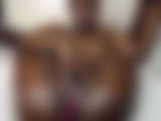 Bella's Live Sex Cam Show