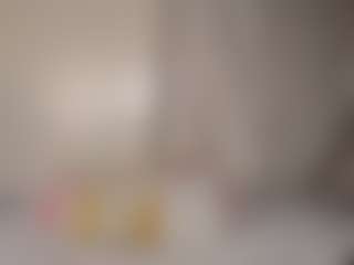 Bella's Live Sex Cam Show
