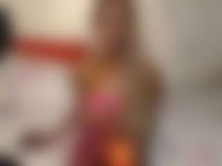 Live cam show with Bella - Athletic Ebony on Camsoda