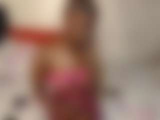 Bella's Live Sex Cam Show
