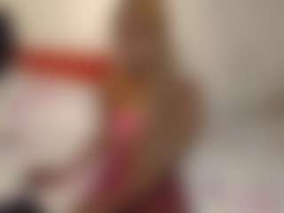 Bella's Live Sex Cam Show