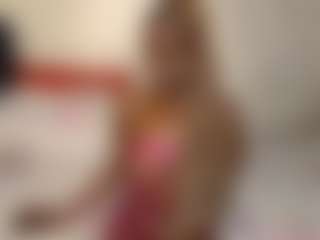Bella's Live Sex Cam Show