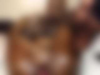 Bella's Live Sex Cam Show