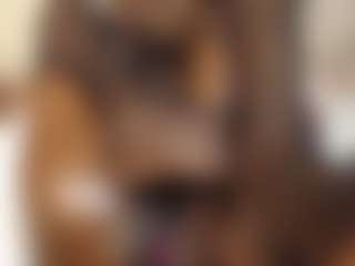 Bella's Live Sex Cam Show