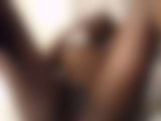 Bella's Live Sex Cam Show