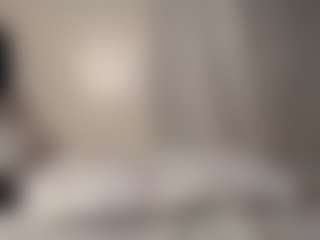 Bella's Live Sex Cam Show