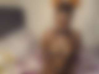 Bella's Live Sex Cam Show