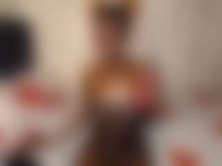 Live cam show with Bella - Ebony Amateur on fapnchat