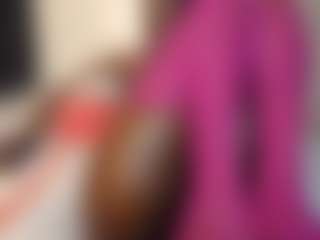 Bella's Live Sex Cam Show