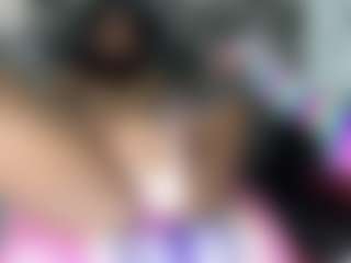 Live cam show with kaitllyn-queen - Ebony on studioflirtlive.com | colombia