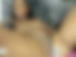 Live cam show with kaitllyn-queen - Ebony on CamwithHer | colombia
