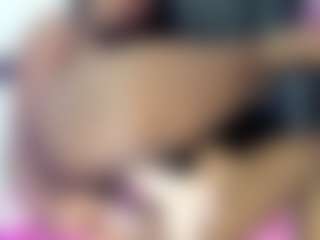 Live cam show with kaitllyn-queen - Ebony on Fling VIP Chat | colombia