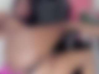 Live cam show with kaitllyn-queen - Ebony on Fling VIP Chat | colombia