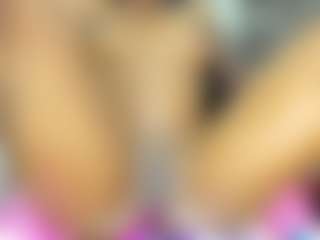 Live cam show with kaitllyn-queen - Public on Gym Cam Girls