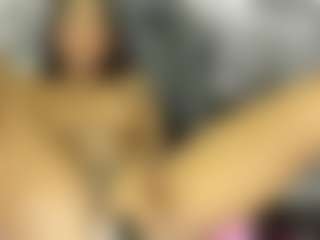 Live cam show with kaitllyn-queen - Skinny on Hubzter Live