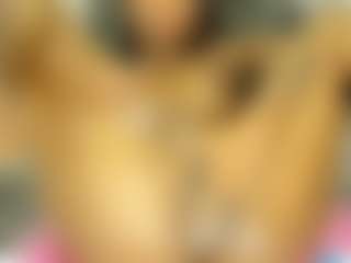 Live cam show with kaitllyn-queen - Ebony Lush on Dolls Live