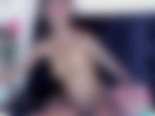 Live cam show with kaitllyn-queen - Ebony Teen (18+) on Uber Horny