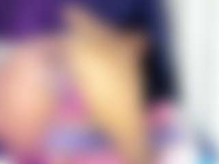 Live cam show with kaitllyn-queen - Striptease on Camsoda.co