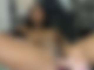 Live cam show with kaitllyn-queen - Spank Ebony on Camsoda | colombia