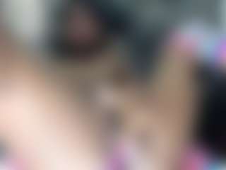 Live cam show with kaitllyn-queen - Public Black on Camsoda