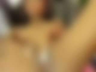 Live cam show with kaitllyn-queen - Foot Fetish Black on Soda Cam