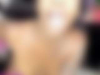 Live cam show with kaitllyn-queen - Public on intimatelivegirls.com