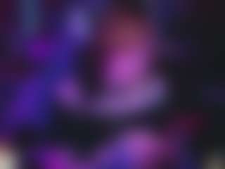 Live cam show with r2dhoe - Hot on Milfs Live