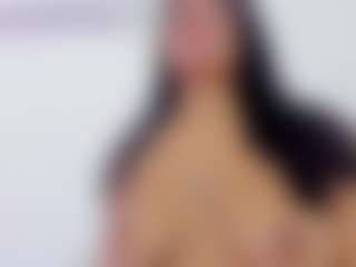 Live cam show with SashaaMoon - Thin on Camsoda