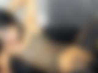 Live cam show with ArianaSalazar - Average on Camsoda