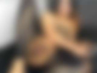 Live cam show with ArianaSalazar - Average on Streamer API