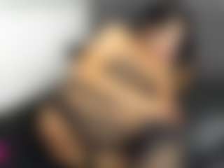 Live cam show with ArianaSalazar - Facial Piercings on Soda Cam