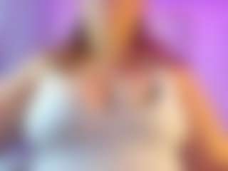 Milf Victoria's Live Sex Cam Show