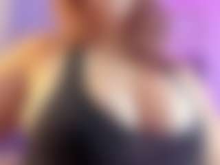 Milf Victoria's Live Sex Cam Show
