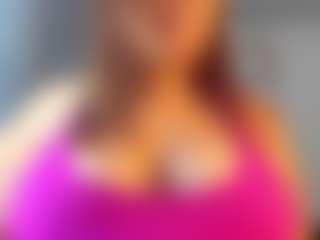 Milf Victoria's Live Sex Cam Show