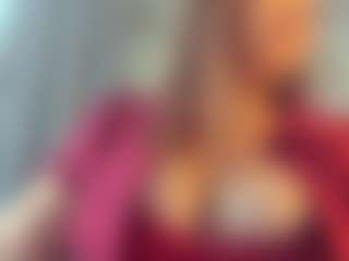 Live cam show with Milf Victoria - Middle Aged on Milfs Live