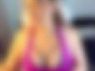 Live cam show with Milf Victoria - Blonde Hair Dildo on sexylive.show
