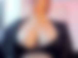 Milf Victoria's Live Sex Cam Show