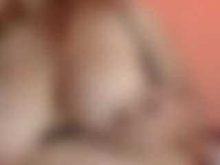 Live cam show with Milf Victoria - Mature MILF on StripNow