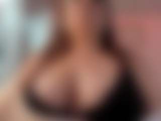 Milf Victoria's Live Sex Cam Show