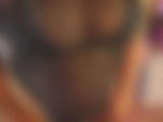 Milf Victoria's Live Sex Cam Show