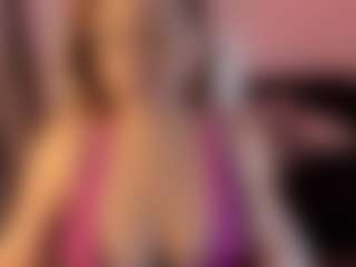 Milf Victoria's Live Sex Cam Show