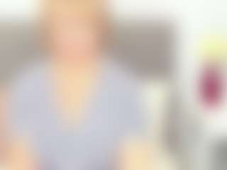 Live cam show with MarieDesire - Blonde Hair on Fapmatic.com