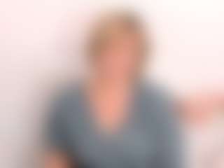 MarieDesire's Live Sex Cam Show
