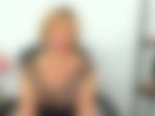 Live cam show with MarieDesire - Domination on Camiplay Live