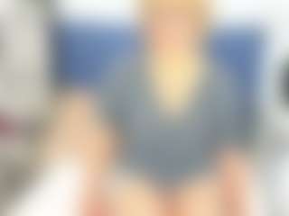 MarieDesire's Live Sex Cam Show