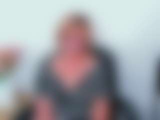 MarieDesire's Live Sex Cam Show