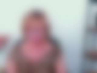 Live cam show with MarieDesire - Upskirt on fapnchat